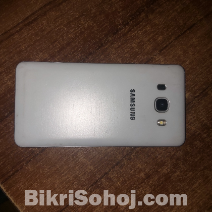 Samsung Galaxy J5 (2016) 2/16 GB